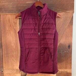 Tek Gear Burgundy Zip Vest